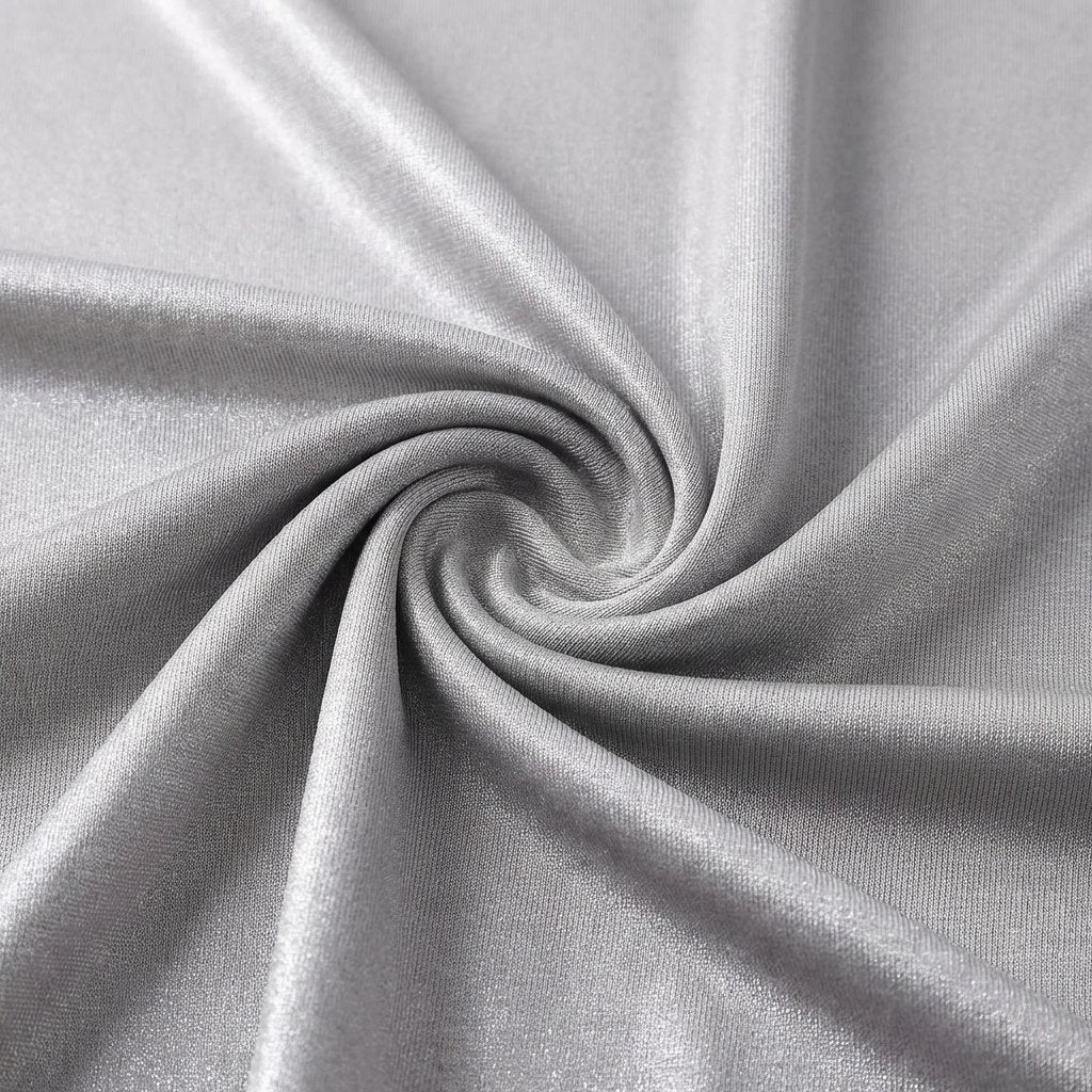 Zoom sur le tissu anti ondes utilisé dans une ceinture de grossesse pour réduire l’exposition aux rayonnements